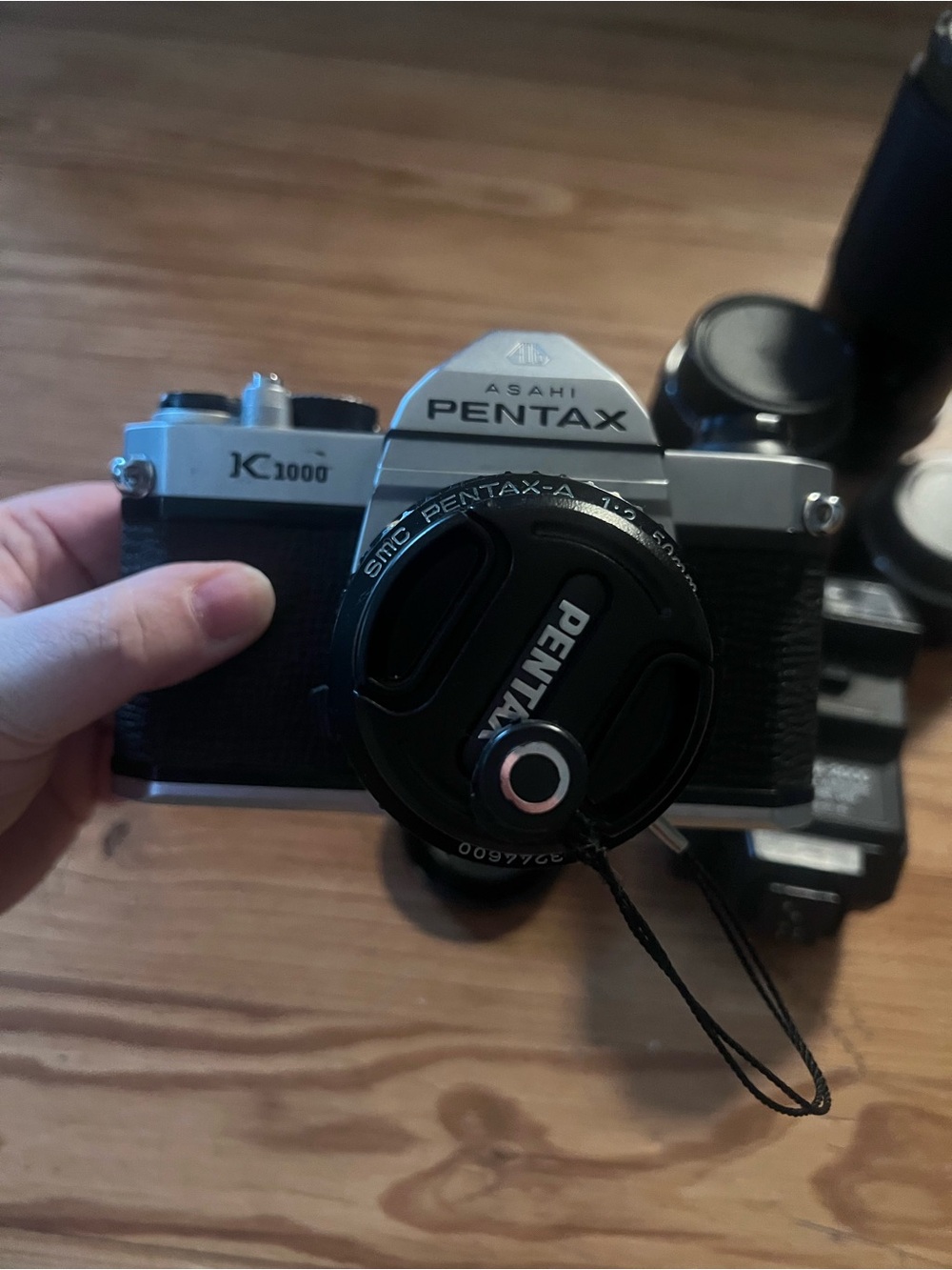 Pentax K1000 35mm Film Camera - Black/Silver